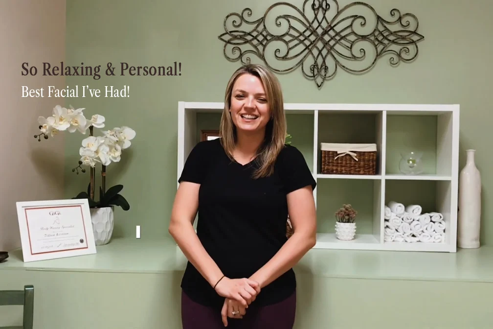Video review from an ANNAZUR client — Dermaplaning – Jacksonville FL, Jacksonville FL