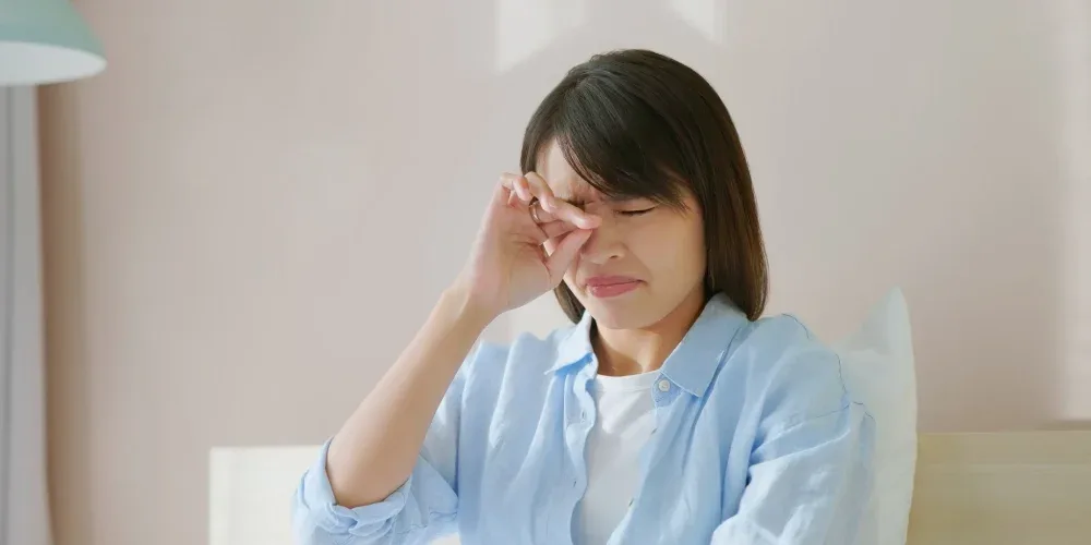 Uncomfortable Lashes and Lash Extension Pain