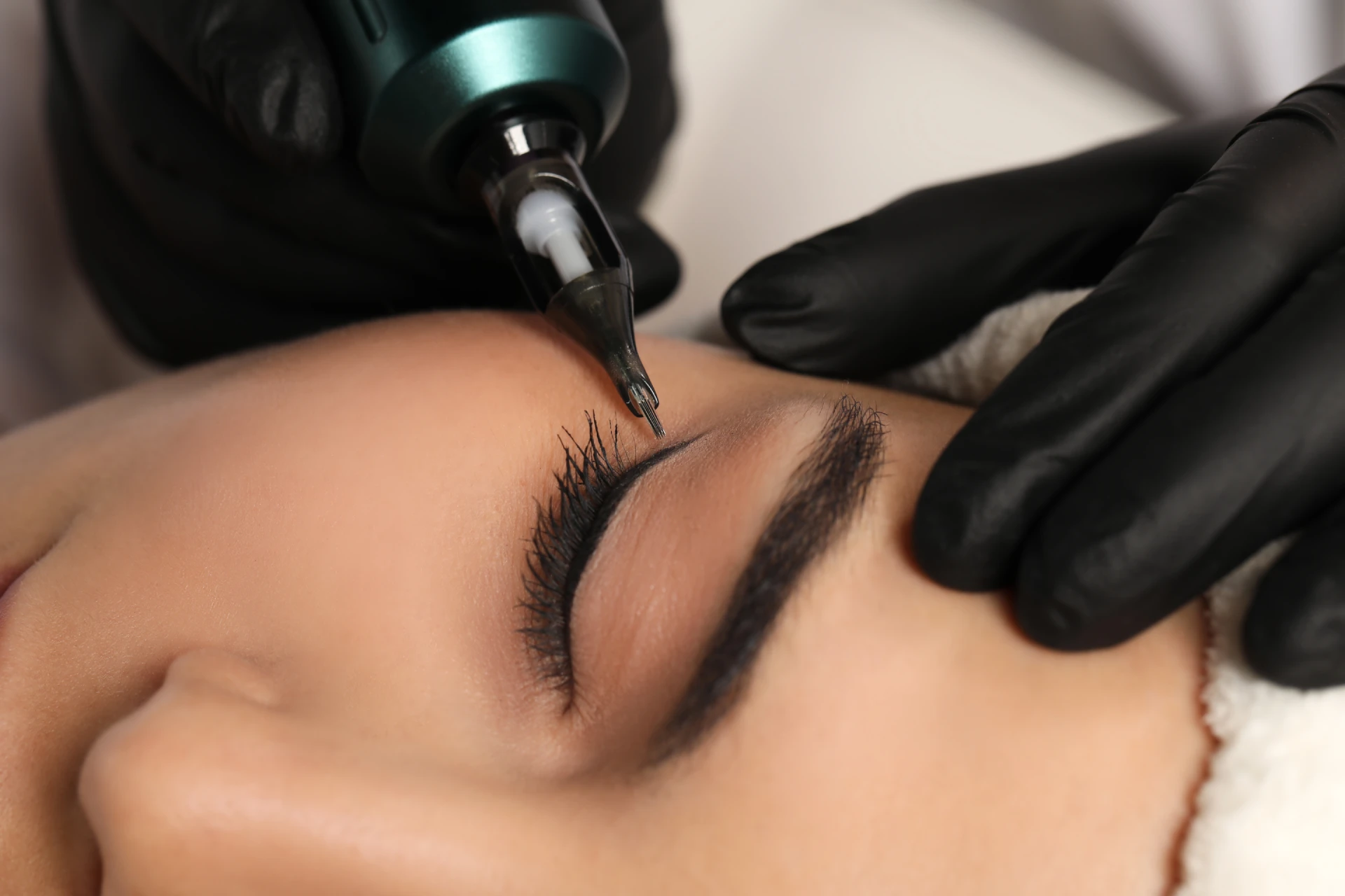 Eyeliner Permanent Training