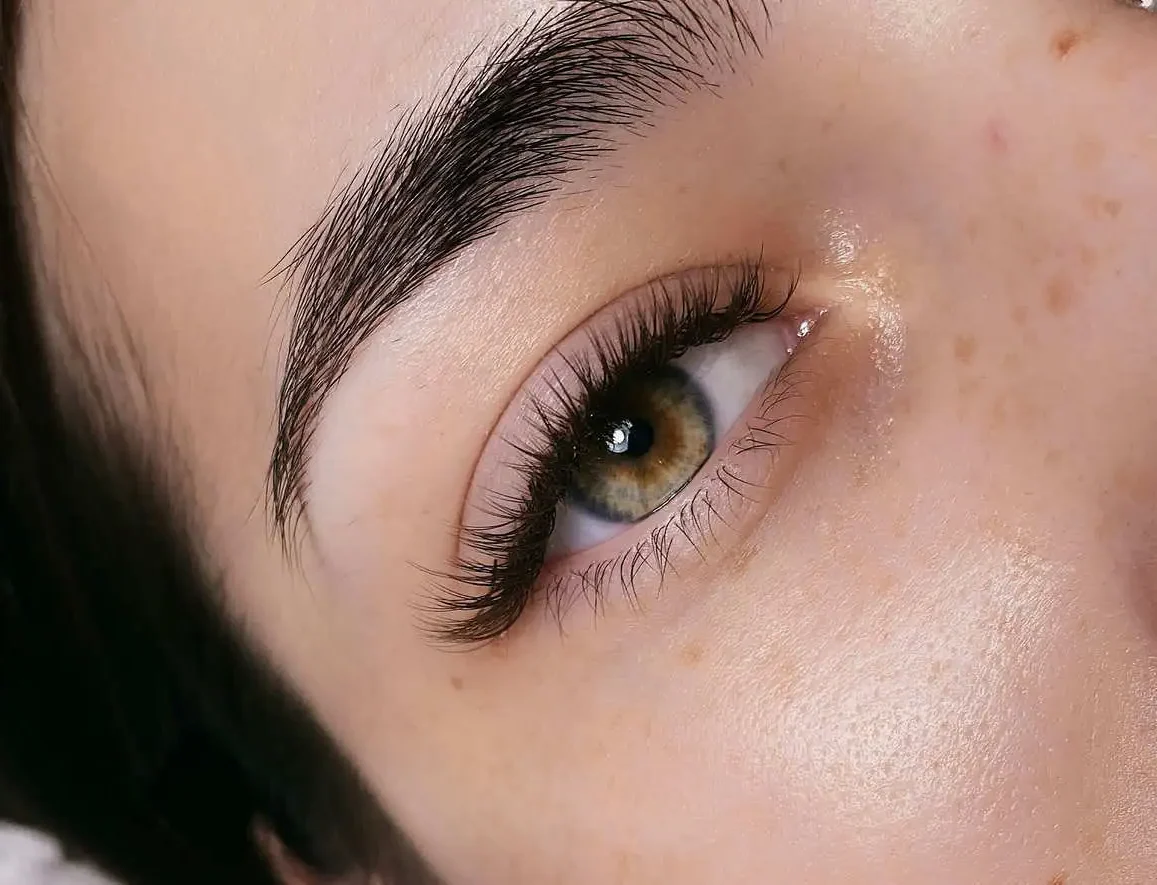 Classic Lashes (1D)